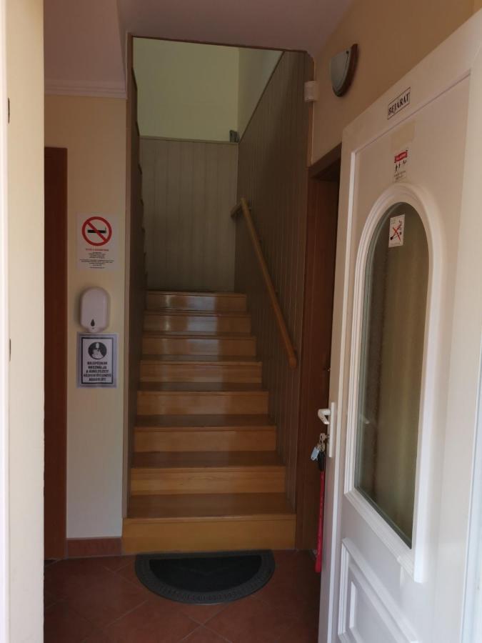 Harmonia Panzio Hotel Sarospatak Bagian luar foto