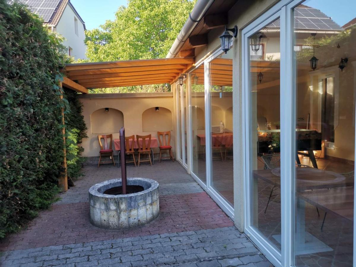 Harmonia Panzio Hotel Sarospatak Bagian luar foto
