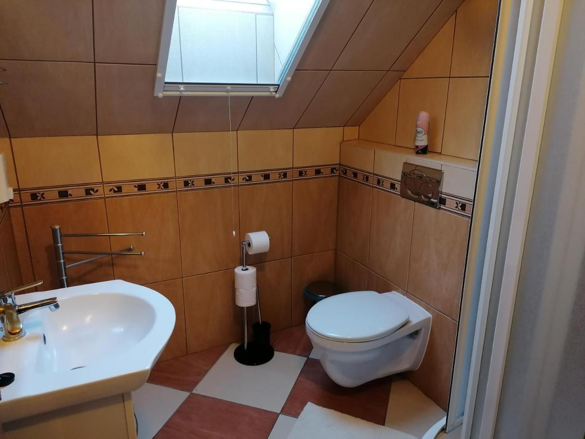 Harmonia Panzio Hotel Sarospatak Bagian luar foto