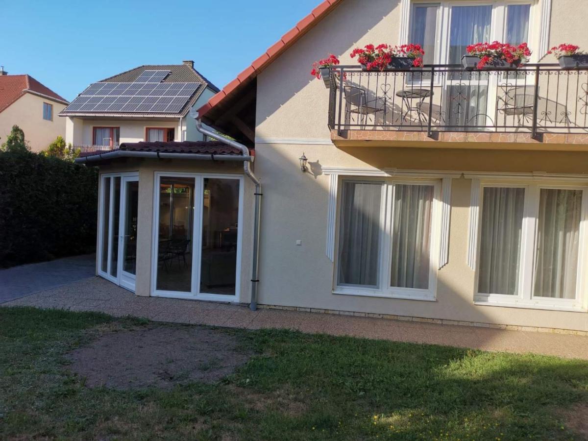 Harmonia Panzio Hotel Sarospatak Bagian luar foto